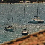 Aethos Sardinia فندق كانّيجوني