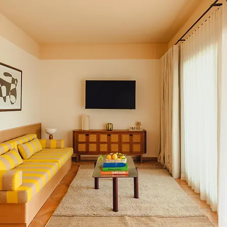 Aethos Sardinia 5* 坎尼吉翁