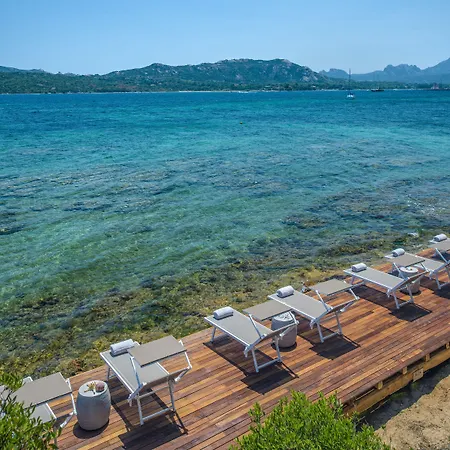 ホテル Aethos Sardinia 5*