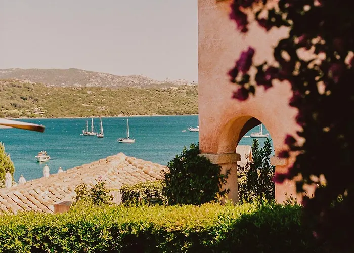 Aethos Sardinia Otel 5*